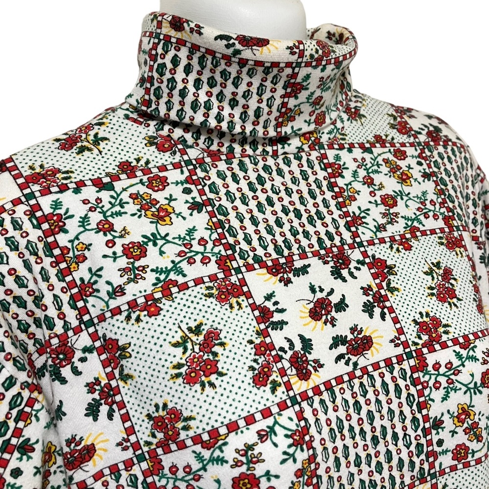 Vintage 90's Jason Maxwell Christmas Holiday Floral Holly Turtleneck